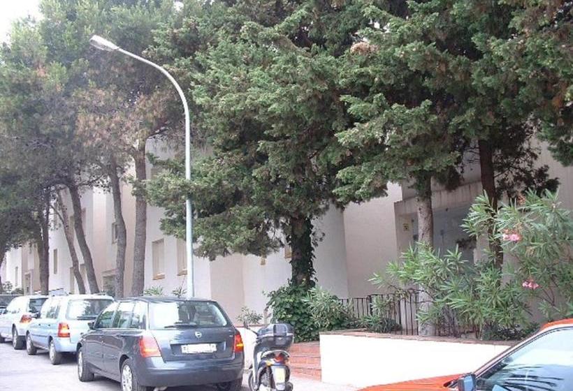 Apartamentos Puig Padro