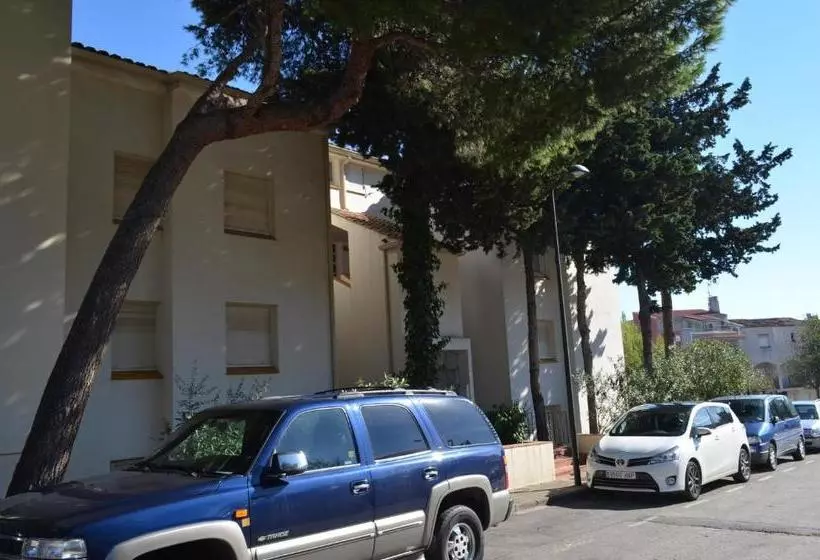 Apartamentos Puig Padro