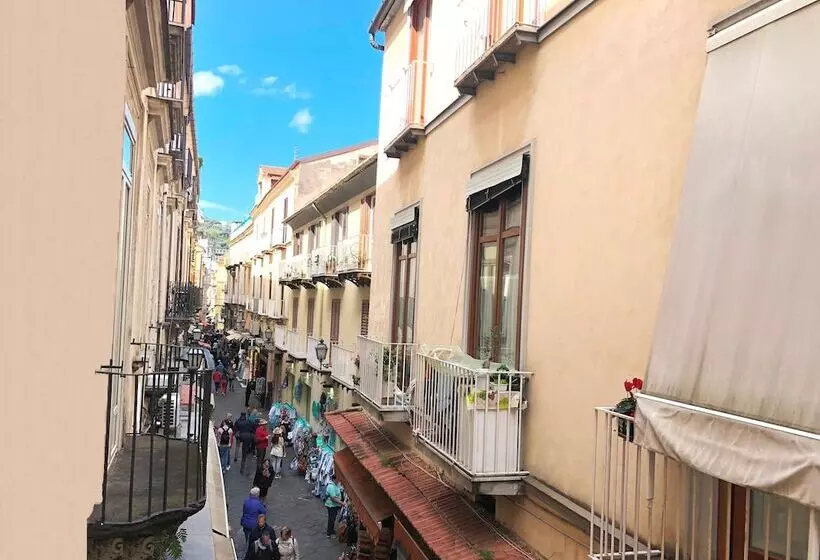 ベッドアンドブレックファースト Casa Sorrentina