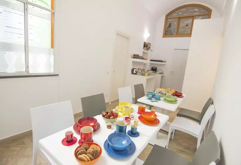 ベッドアンドブレックファースト Casa Sorrentina