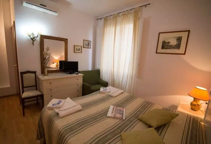 تختخواب و صبحانه Promenade