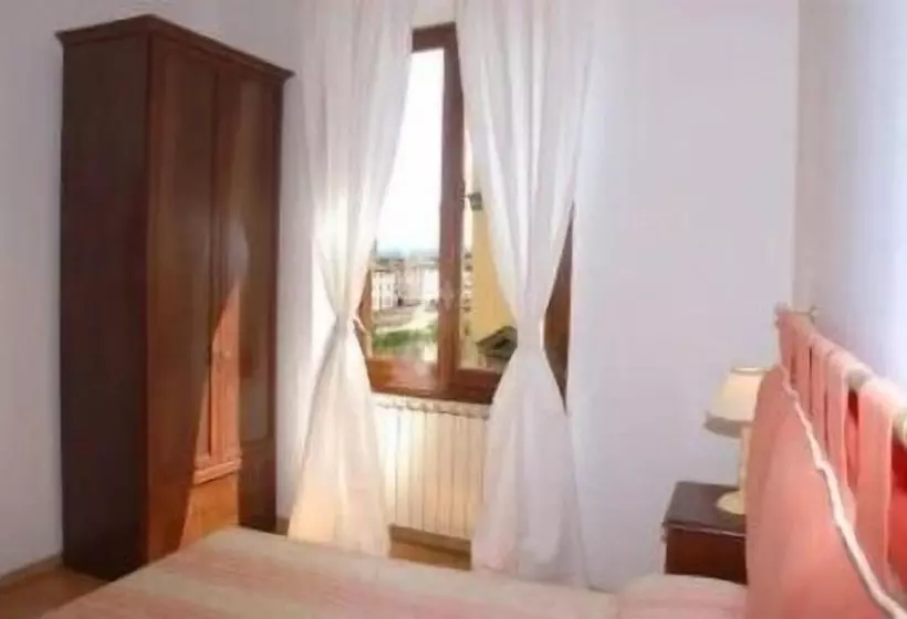 تختخواب و صبحانه Promenade