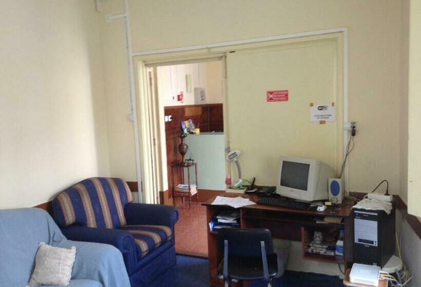 مسافرخانه Verde Esperança