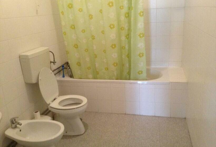 مسافرخانه Verde Esperança