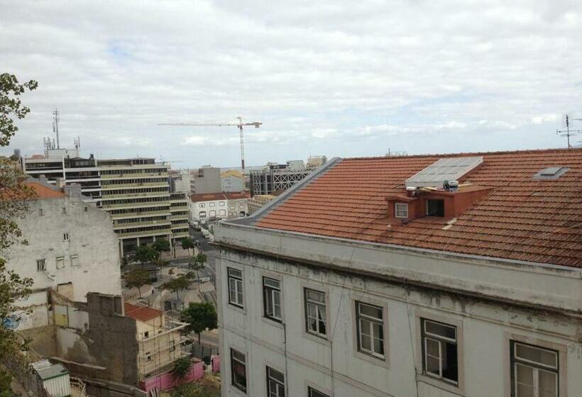 مسافرخانه Verde Esperança