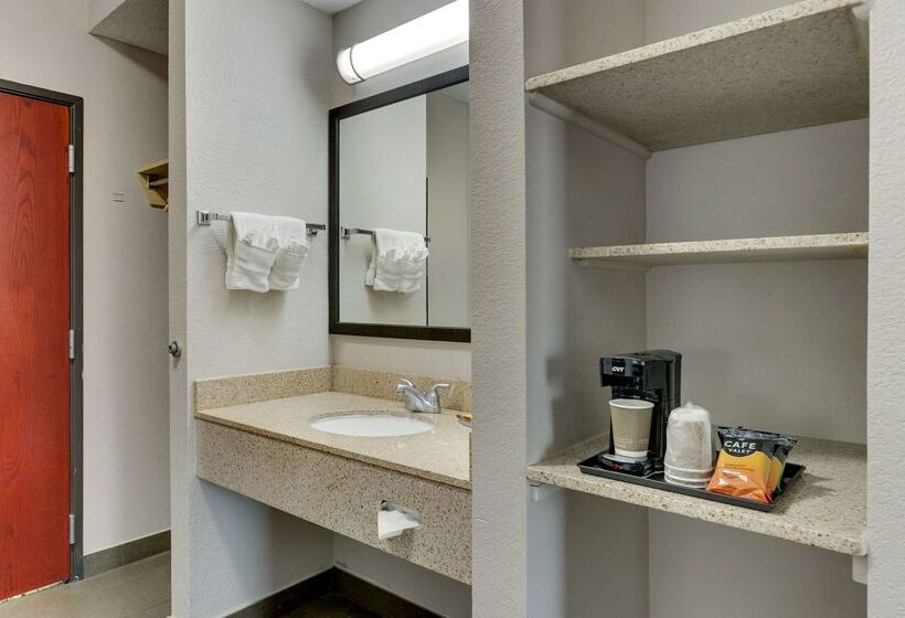 ホテル Best Western Plus University Inn & Suites