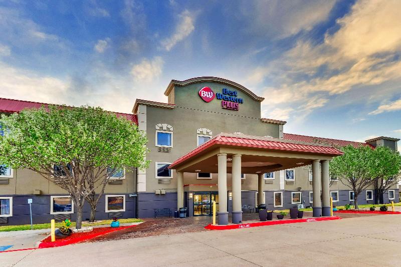 ホテル Best Western Plus University Inn & Suites