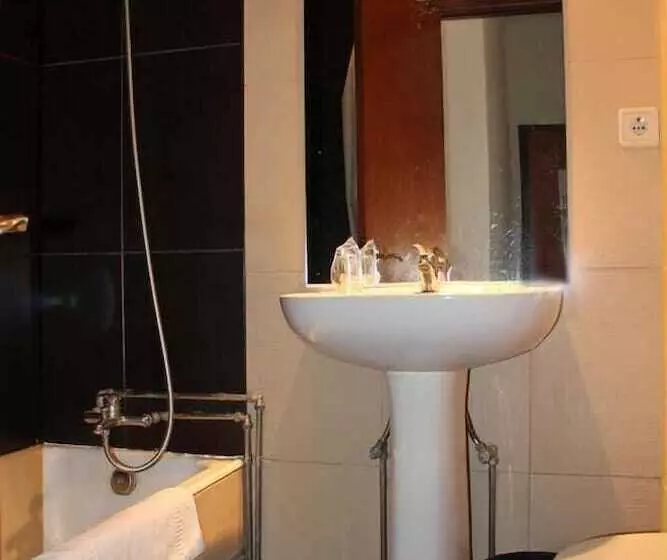 Hotelli Chique Aliados