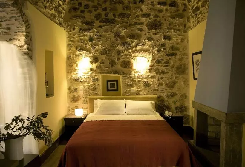 فندق Medieval Castle