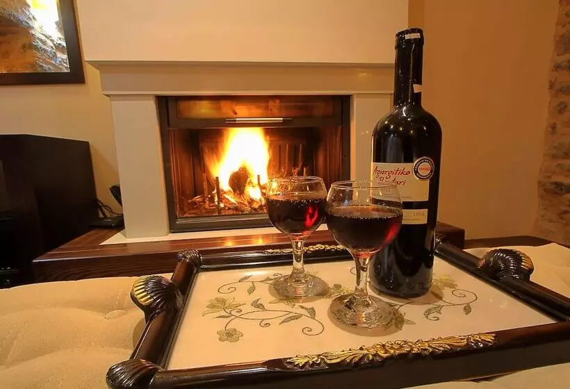 فندق Medieval Castle