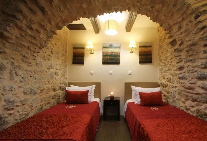 فندق Medieval Castle