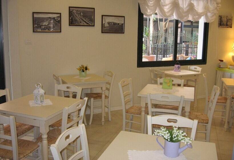 هتل Tres Jolie B&b