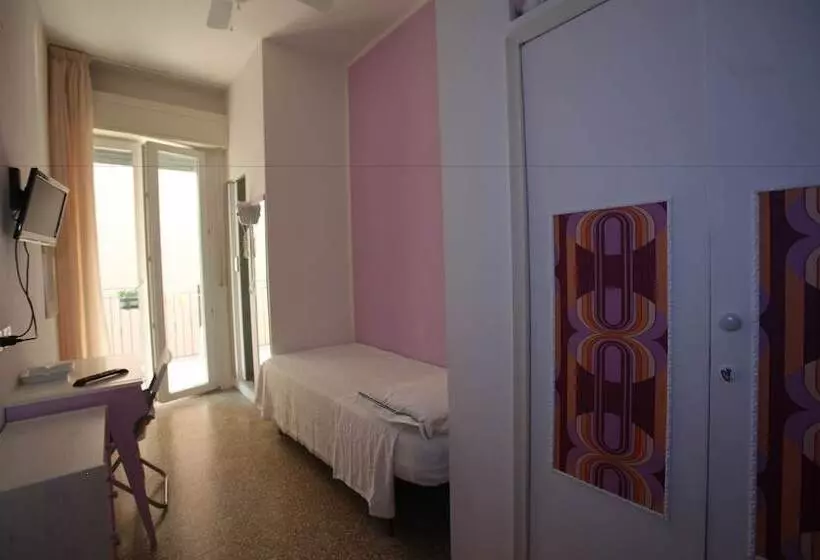 هتل Tres Jolie B&b