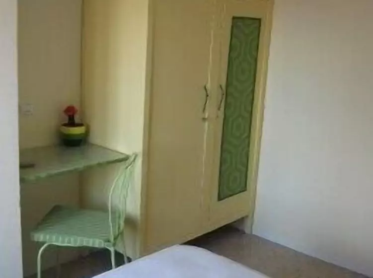 هتل Tres Jolie B&b