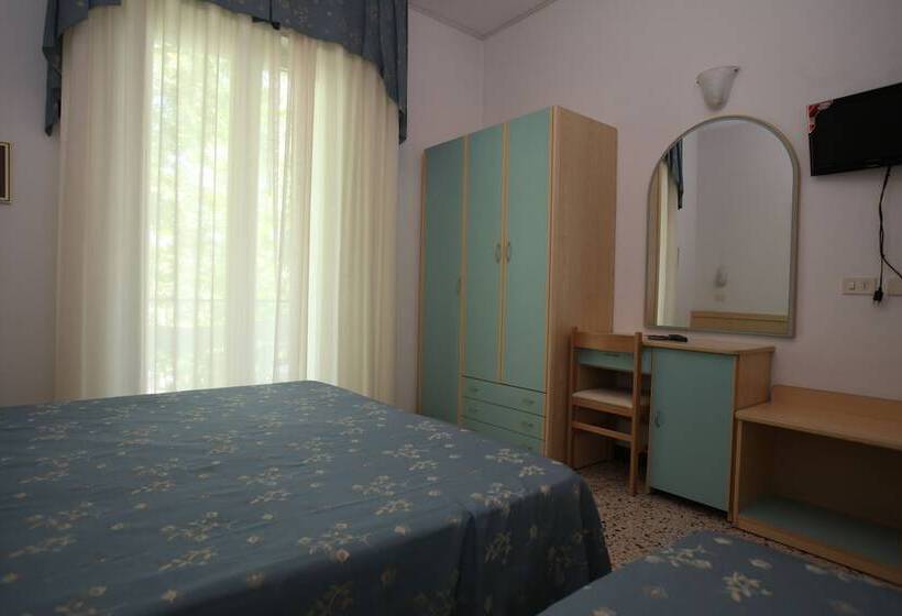 هتل Tres Jolie B&b