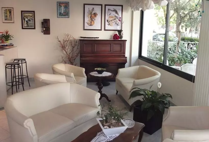 هتل Tres Jolie B&b