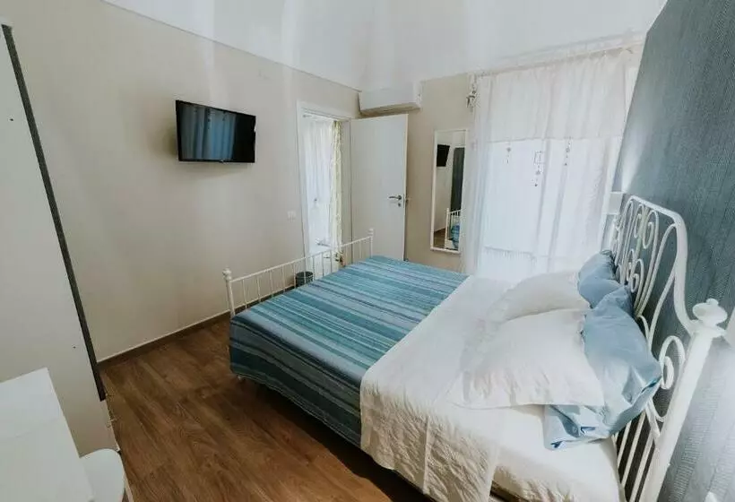 تختخواب و صبحانه La Casa Di Achille