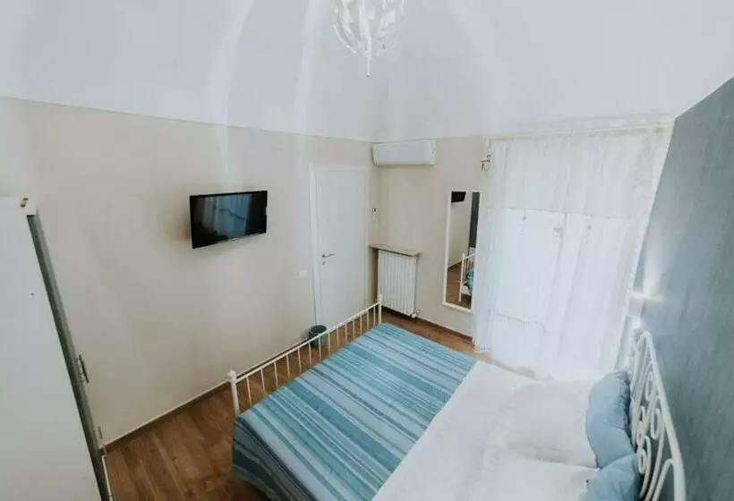 تختخواب و صبحانه La Casa Di Achille