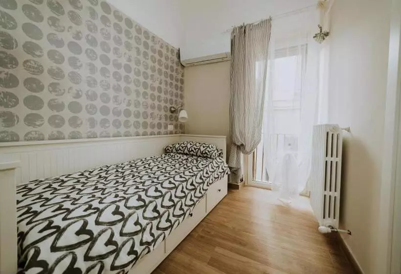 تختخواب و صبحانه La Casa Di Achille