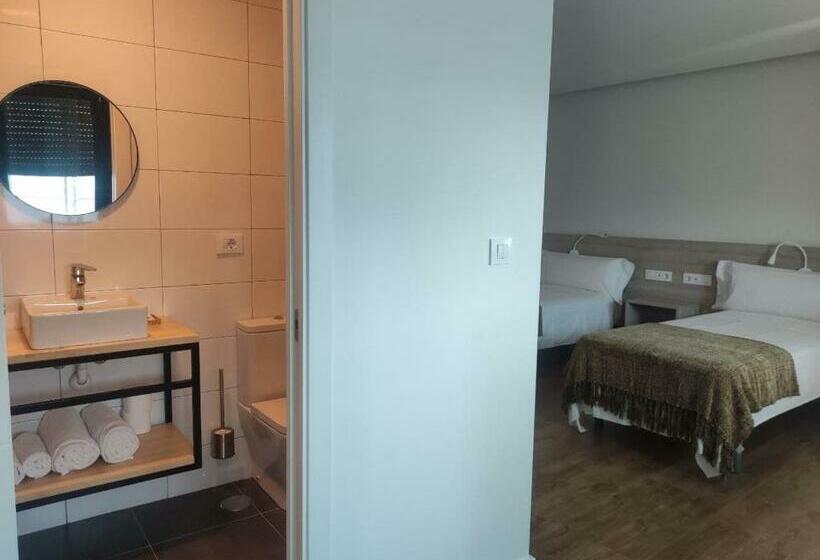 پانسیون Alojamientos Central