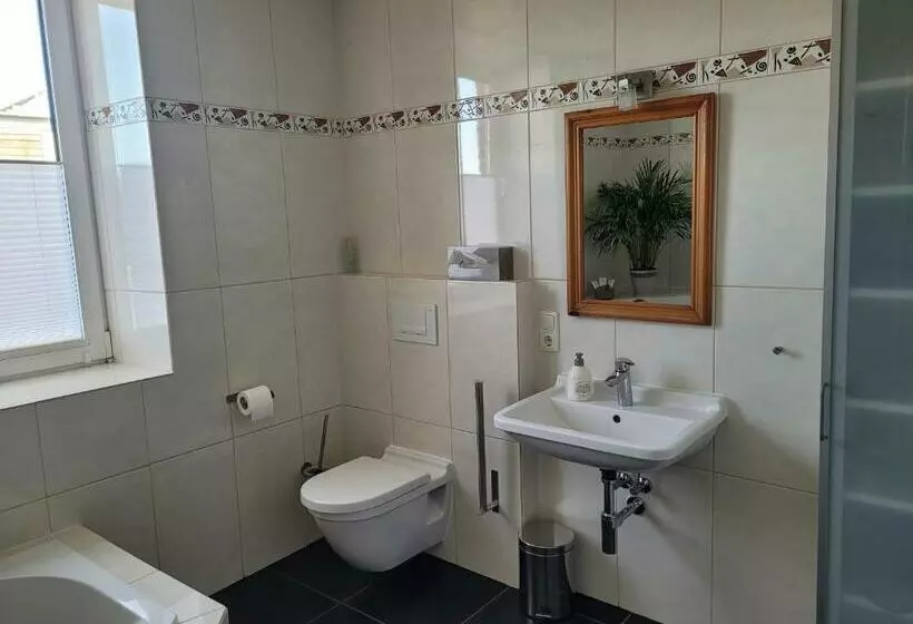 B & B Bonvert