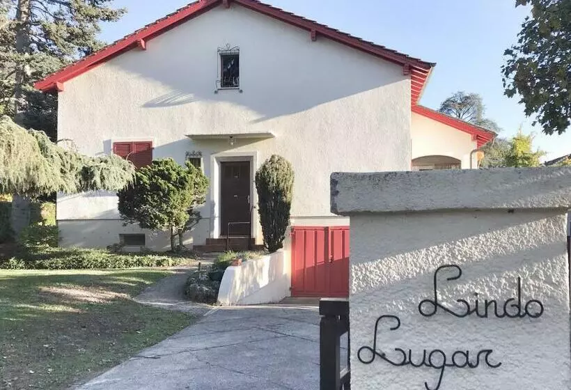 ベッドアンドブレックファースト Lindo Lugar   Just A 7 Minute Walk From The Airport