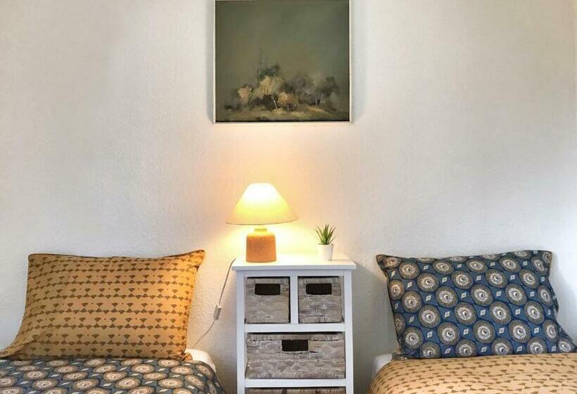 ベッドアンドブレックファースト Lindo Lugar Just A 7 Minute Walk From The Airport