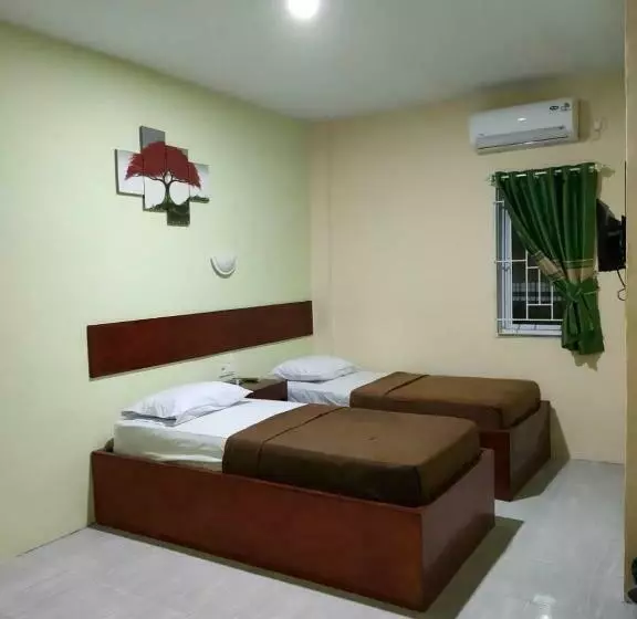 هتل Wisma Cemara Dumai