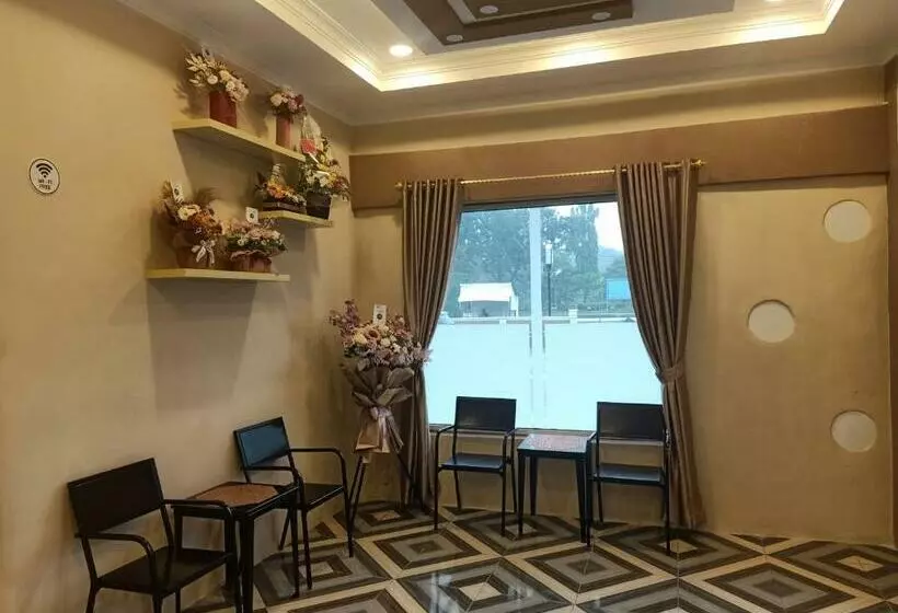 هتل Wisma Cemara Dumai