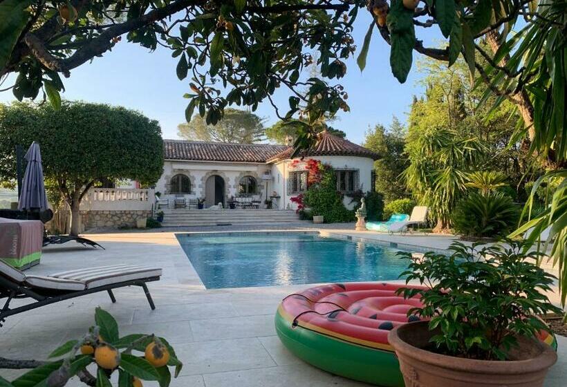 פנסיון Carpe Diem Paradise