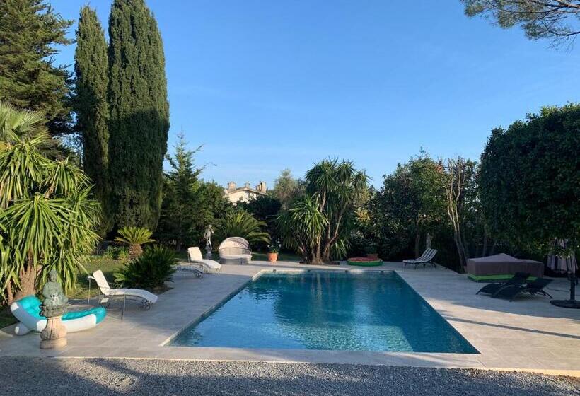 פנסיון Carpe Diem Paradise