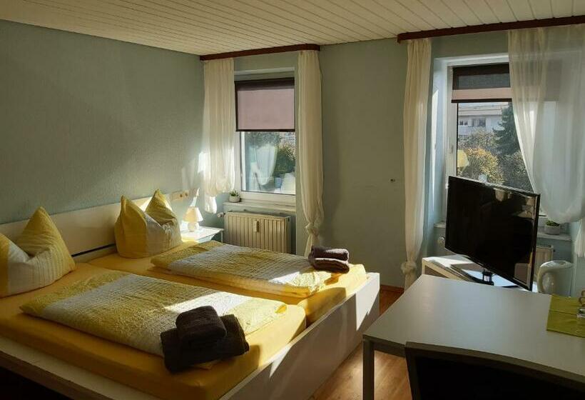 بنسيون Deutscher Kaiser