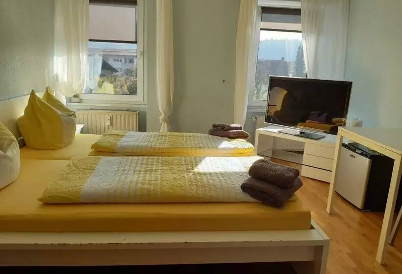 ペンション Deutscher Kaiser