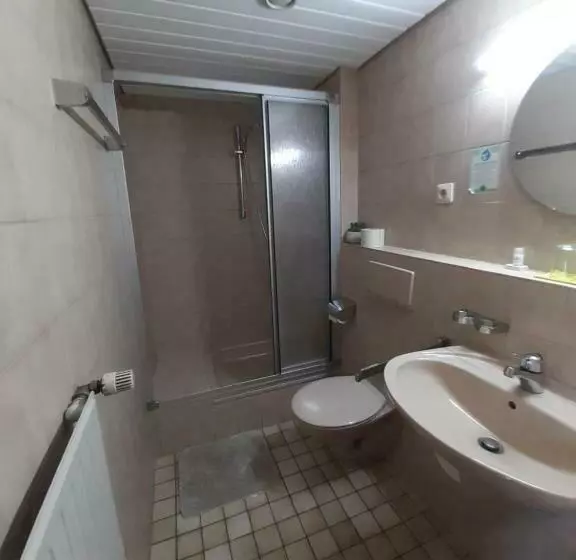 ペンション Deutscher Kaiser