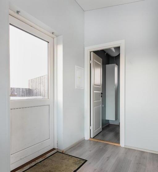 پانسیون Gotta Cottages