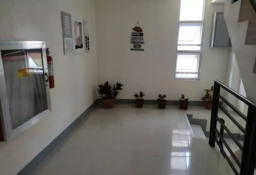 هاستل Anchorage Apartelle