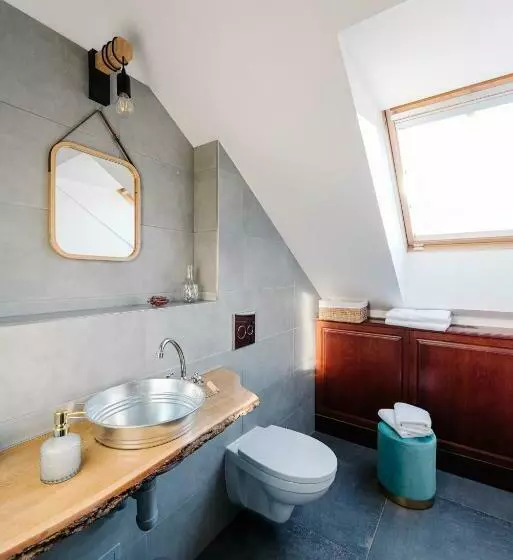 هاستل Petra Inn Apartments In Historical Palace Bratislava