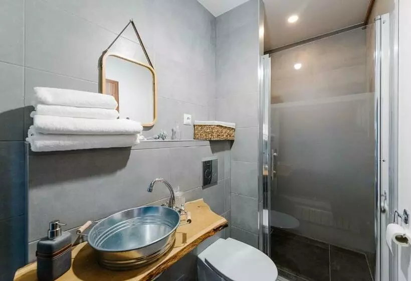 هاستل Petra Inn Apartments In Historical Palace Bratislava