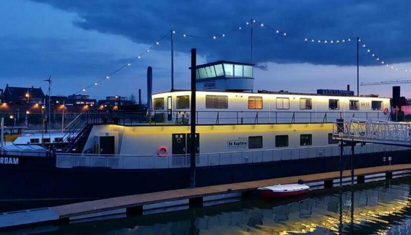 צימר Aan Dek Druten