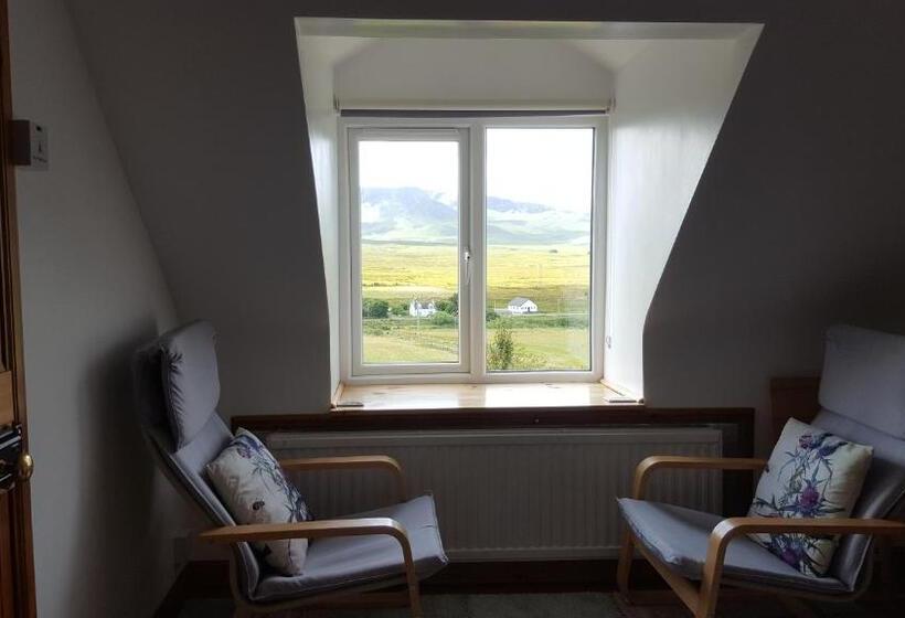 住宿加早餐  Tigh Quiraing  Heather