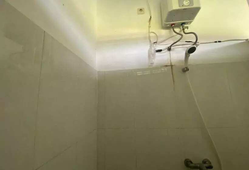 ホテル Ana Inn Ambarawa Mitra Reddoorz