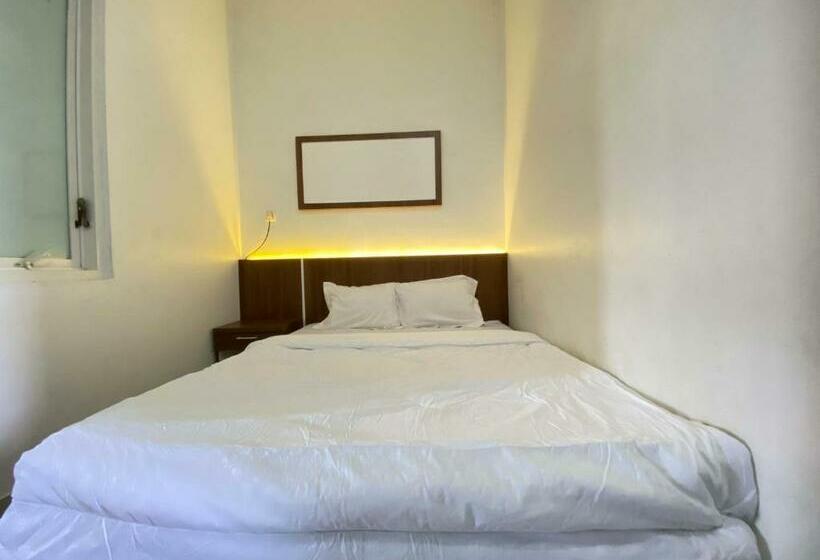 Otel Ana Inn Ambarawa Mitra Reddoorz