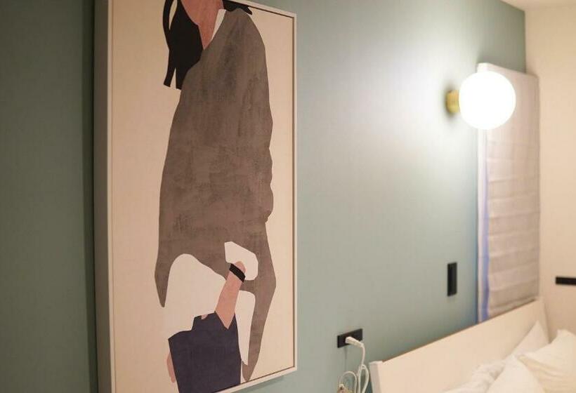 בית מלון כפרי Taketo Stay Premiere Sappro Eki