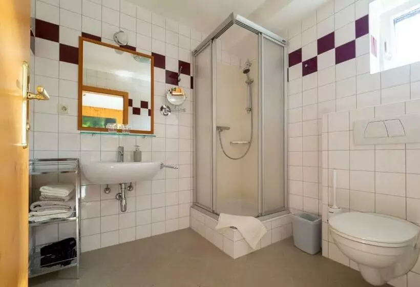 ペンション Gästezimmer Ilse Brauneis