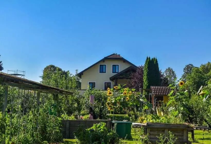 ペンション Gästezimmer Ilse Brauneis