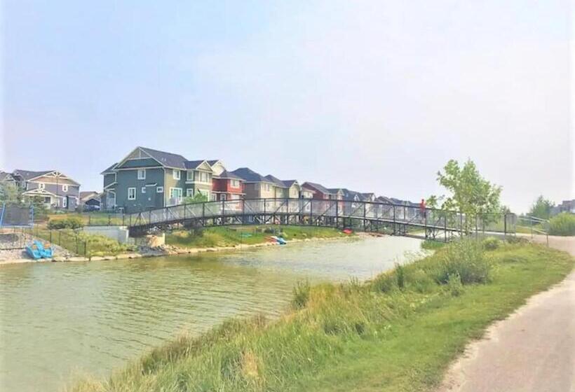 Пансион The Plush Suite