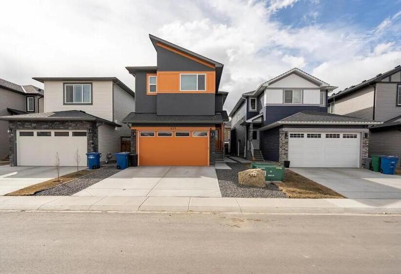 Пансион The Plush Suite