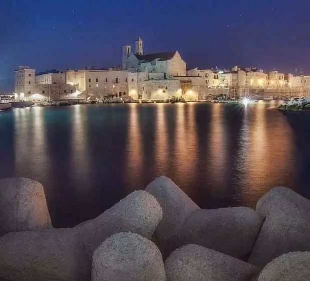 ベッドアンドブレックファースト Cà De Mess