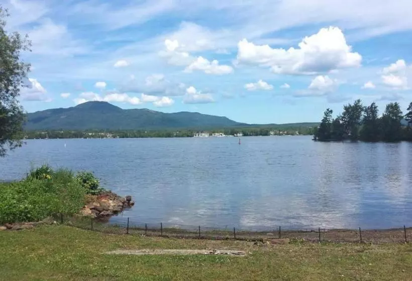 Magog Waterfront Studio 106