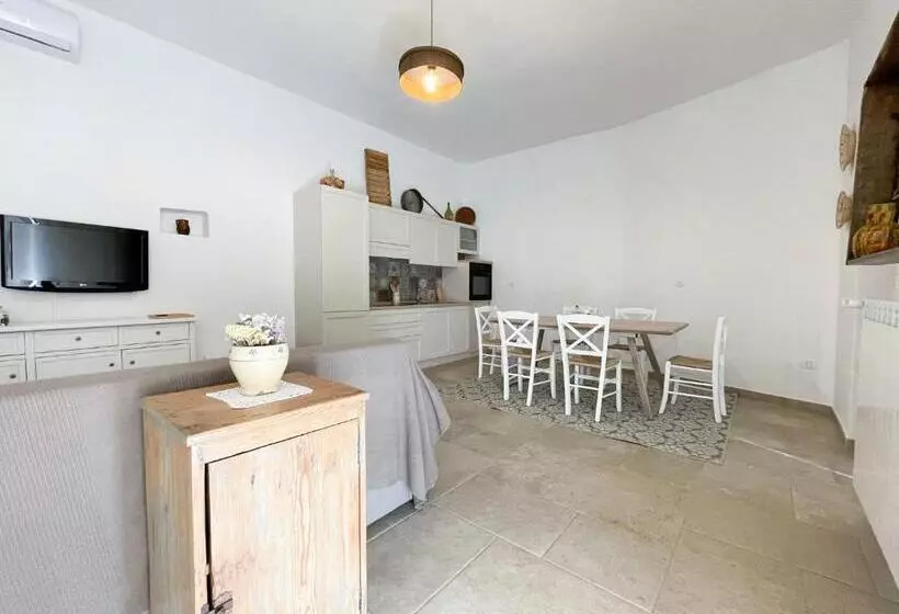 پانسیون Trullo San Vincenzo Con Piscina